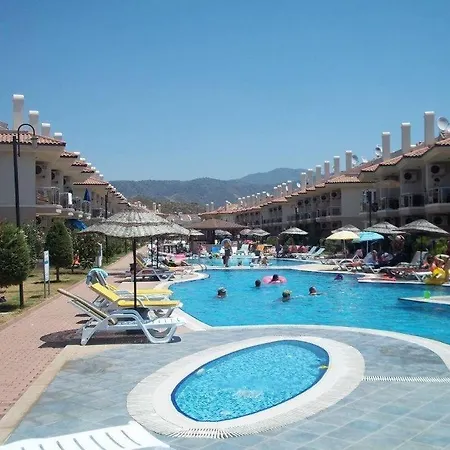 Sunset Club Sea House Beachfront & Sea View Apartment Fethiye